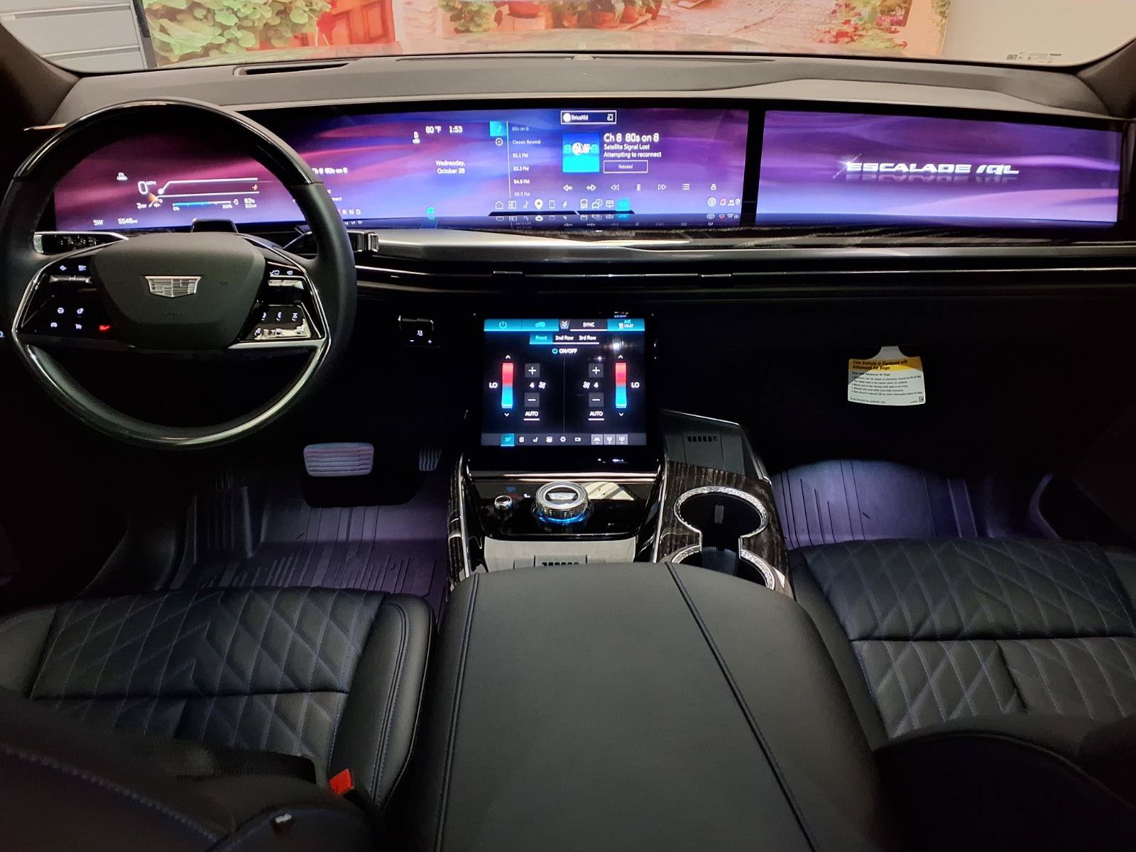 Certified 2026 Cadillac Escalade IQL Luxury AWD/4WD image 16