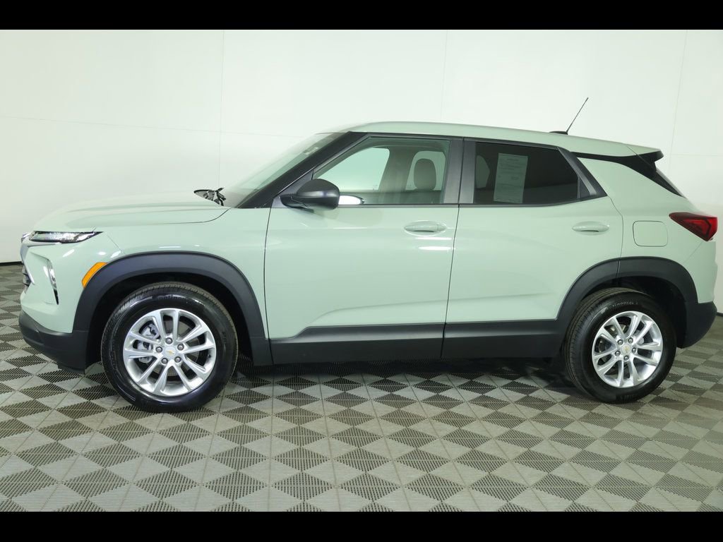 Used 2026 Chevrolet TrailBlazer LS w/ LS Convenience Package image 15