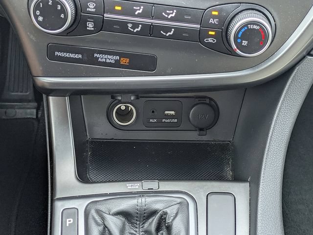 Used 2015 Kia Optima LX FWD image 30