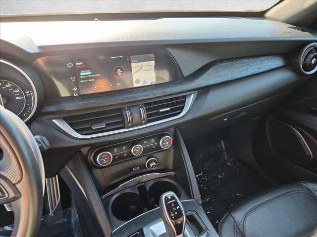 Used 2023 Alfa Romeo Stelvio Sprint AWD/4WD image 15