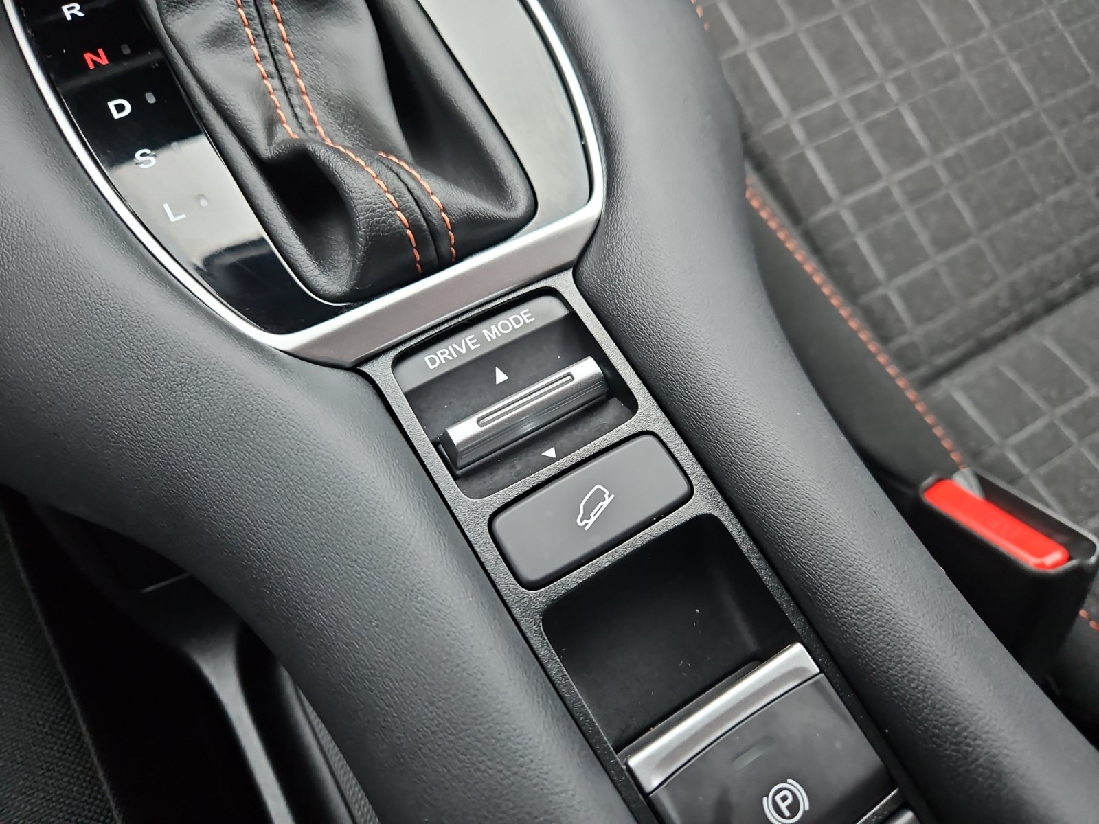 Used 2024 Honda HR-V Sport image 23