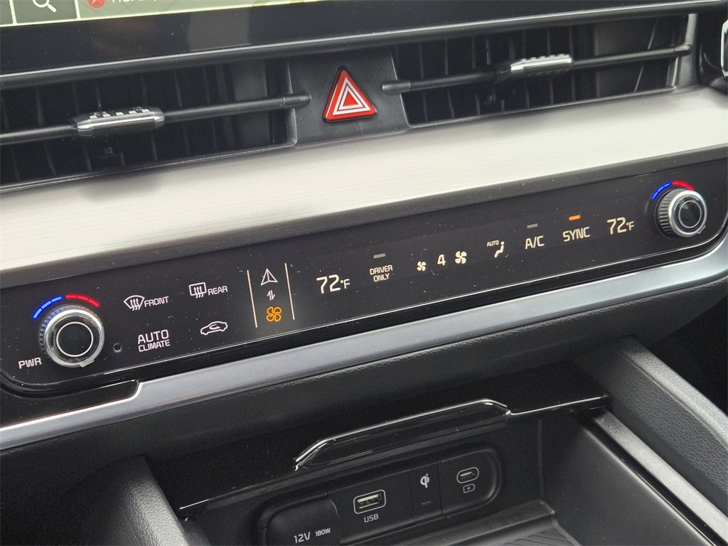 New 2025 Kia Sportage EX image 14