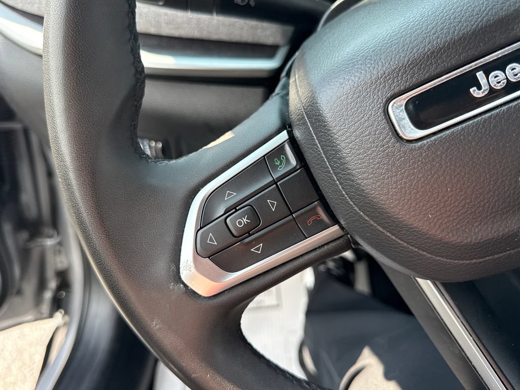Used 2024 Jeep Compass Latitude AWD/4WD image 42