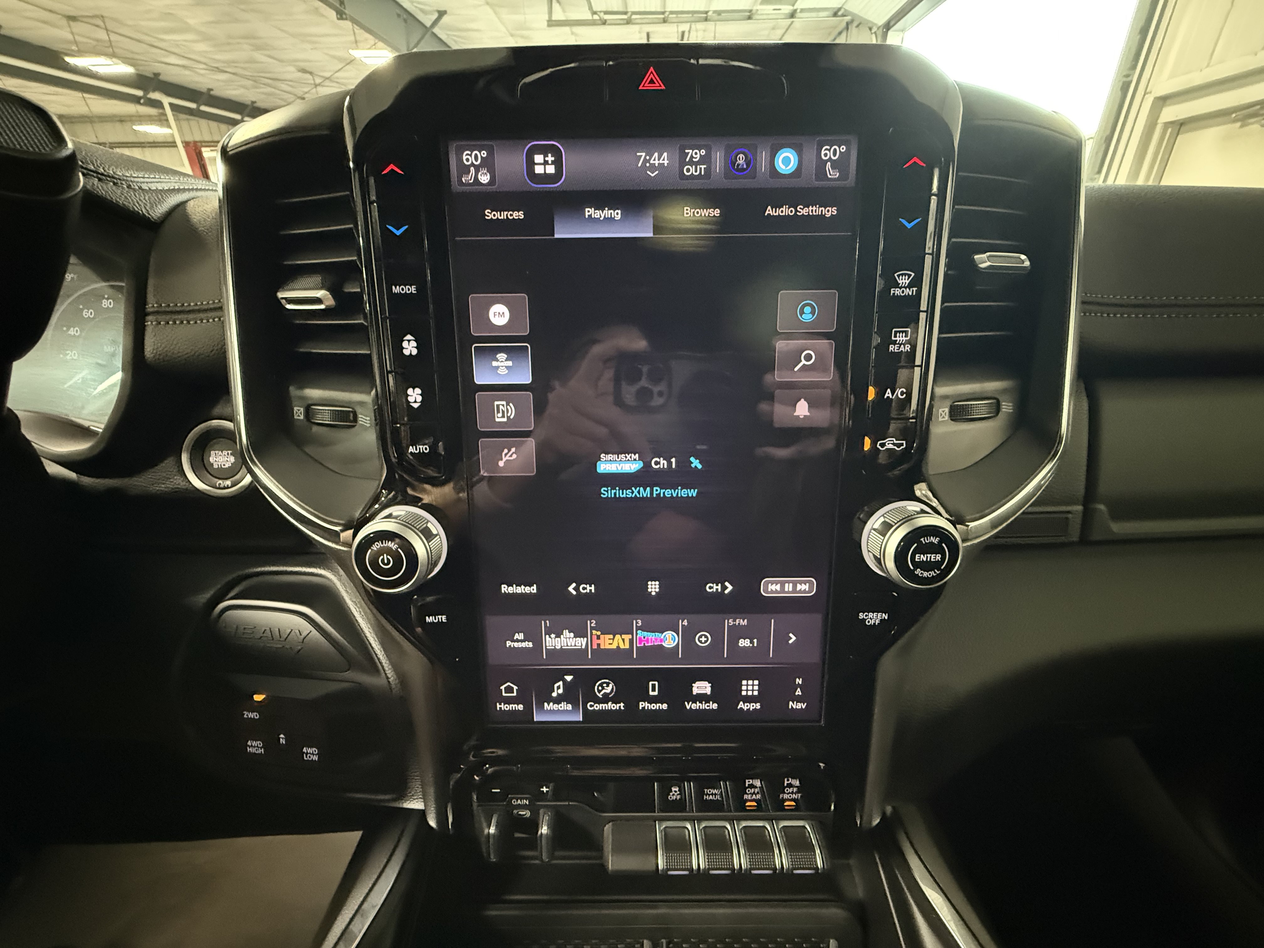 New 2026 RAM 2500 Laramie w/ Night Edition AWD/4WD image 24