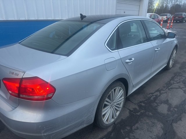 Used 2015 Volkswagen Passat 1.8T Sport image 7
