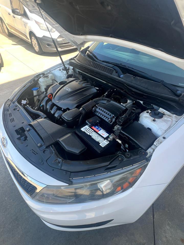 Used 2012 Kia Optima EX FWD image 40