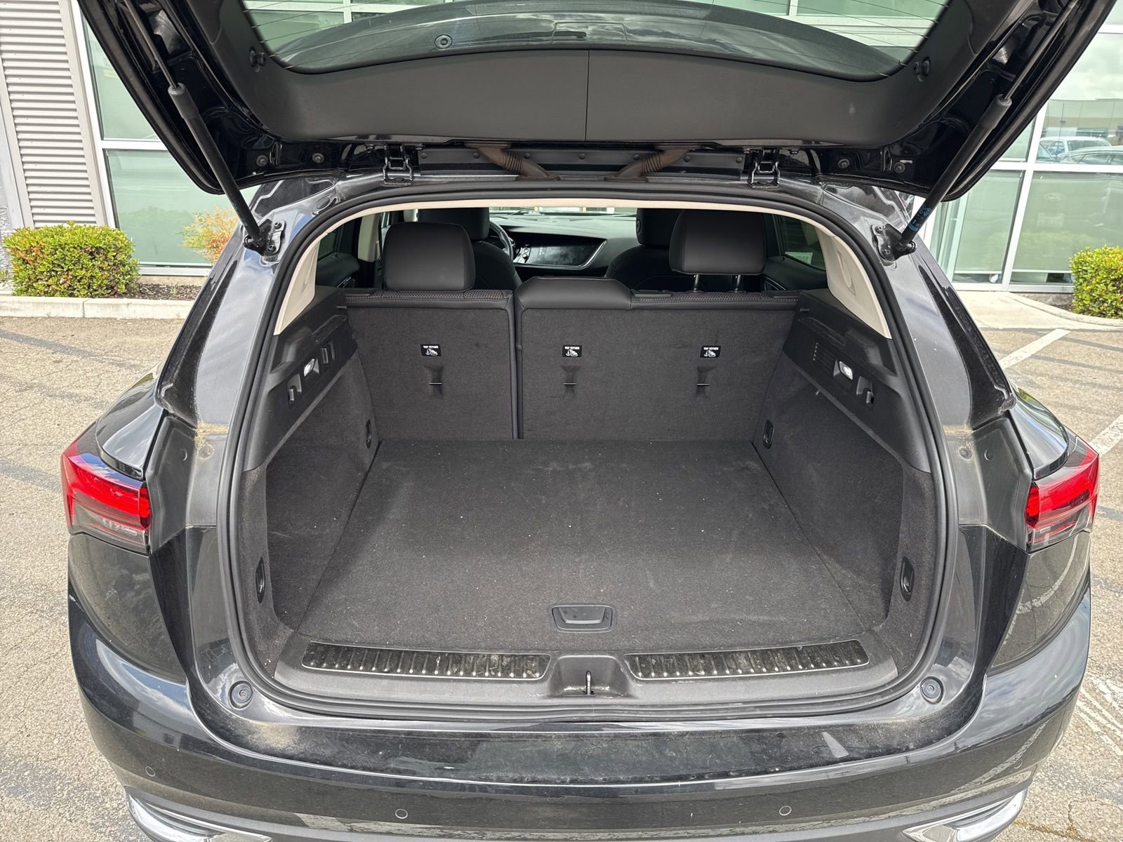 Used 2021 Buick Envision Preferred FWD image 15