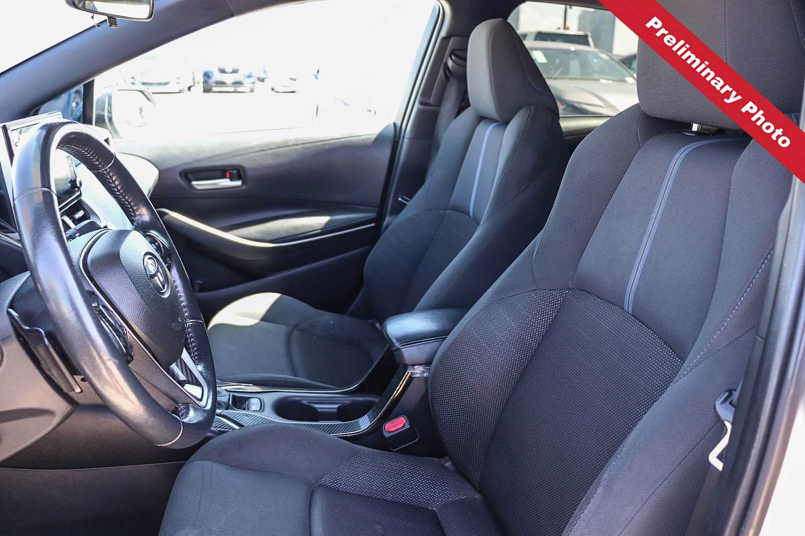 Used 2020 Toyota Corolla SE w/ Carpet Mat Package (TMS) FWD image 12