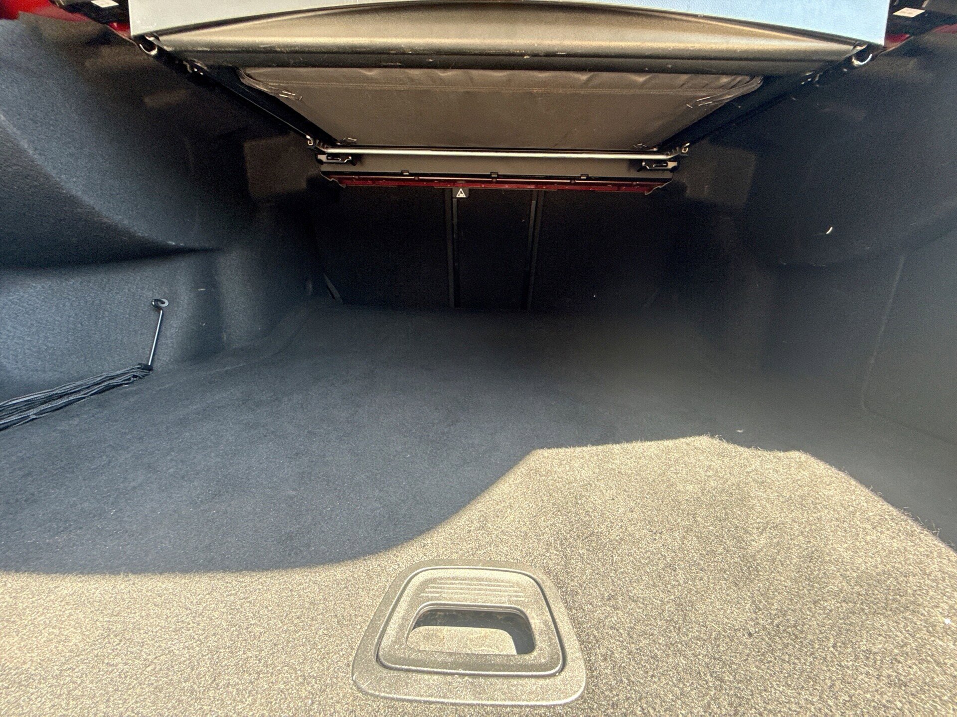 Used 2018 Mercedes-Benz E 300 w/ Premium 1 Package image 22