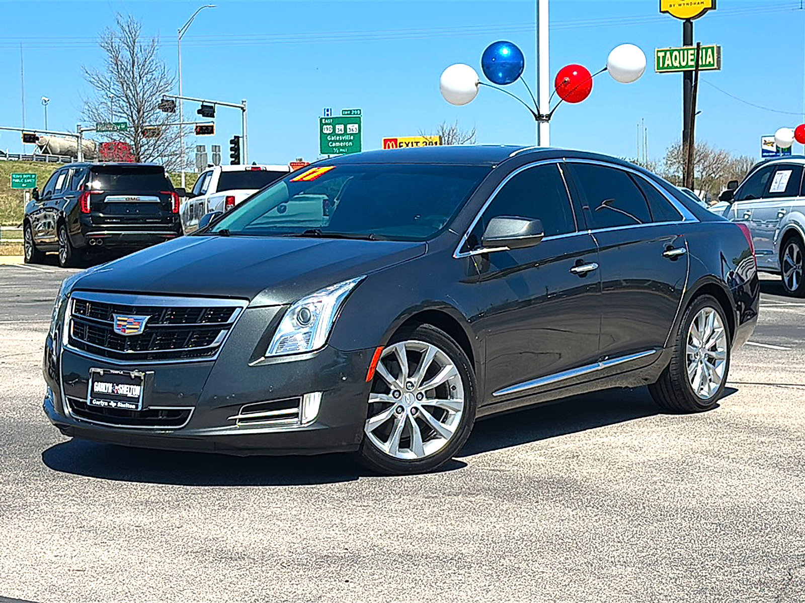 Used 2017 Cadillac XTS Luxury image 2