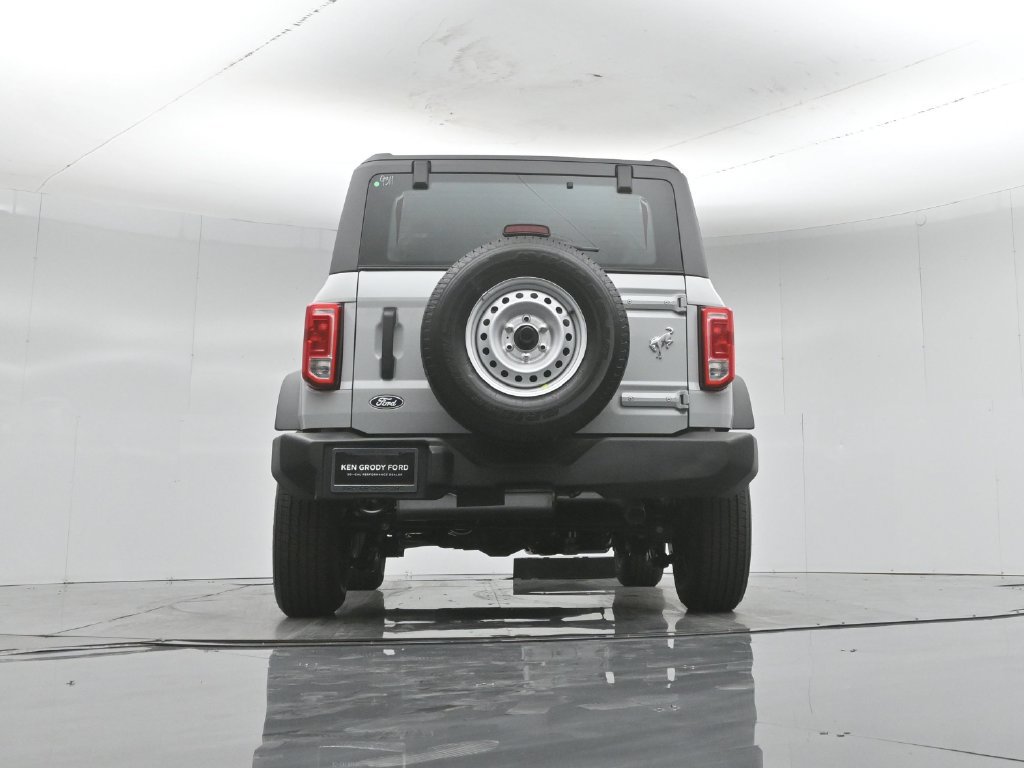 New 2026 Ford Bronco 2-Door AWD/4WD image 46