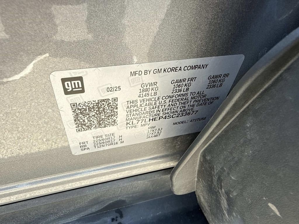 Used 2025 Chevrolet Trax LT w/ LT Convenience Package image 32