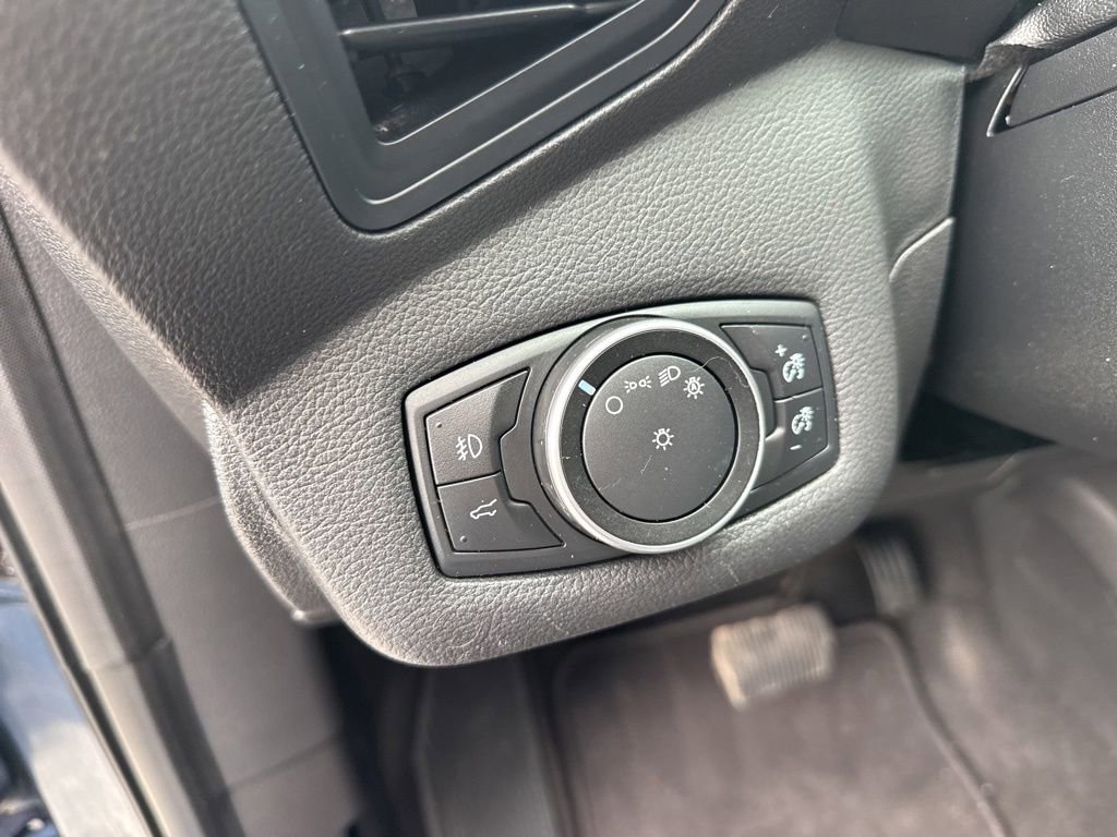 Used 2018 Ford Escape SE w/ SE Sync 3 Package image 22