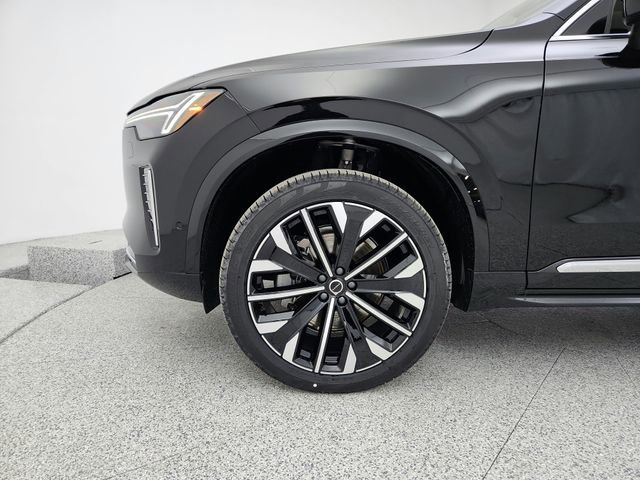 New 2026 Volvo XC90 B6 Plus w/ Protection Package image 26