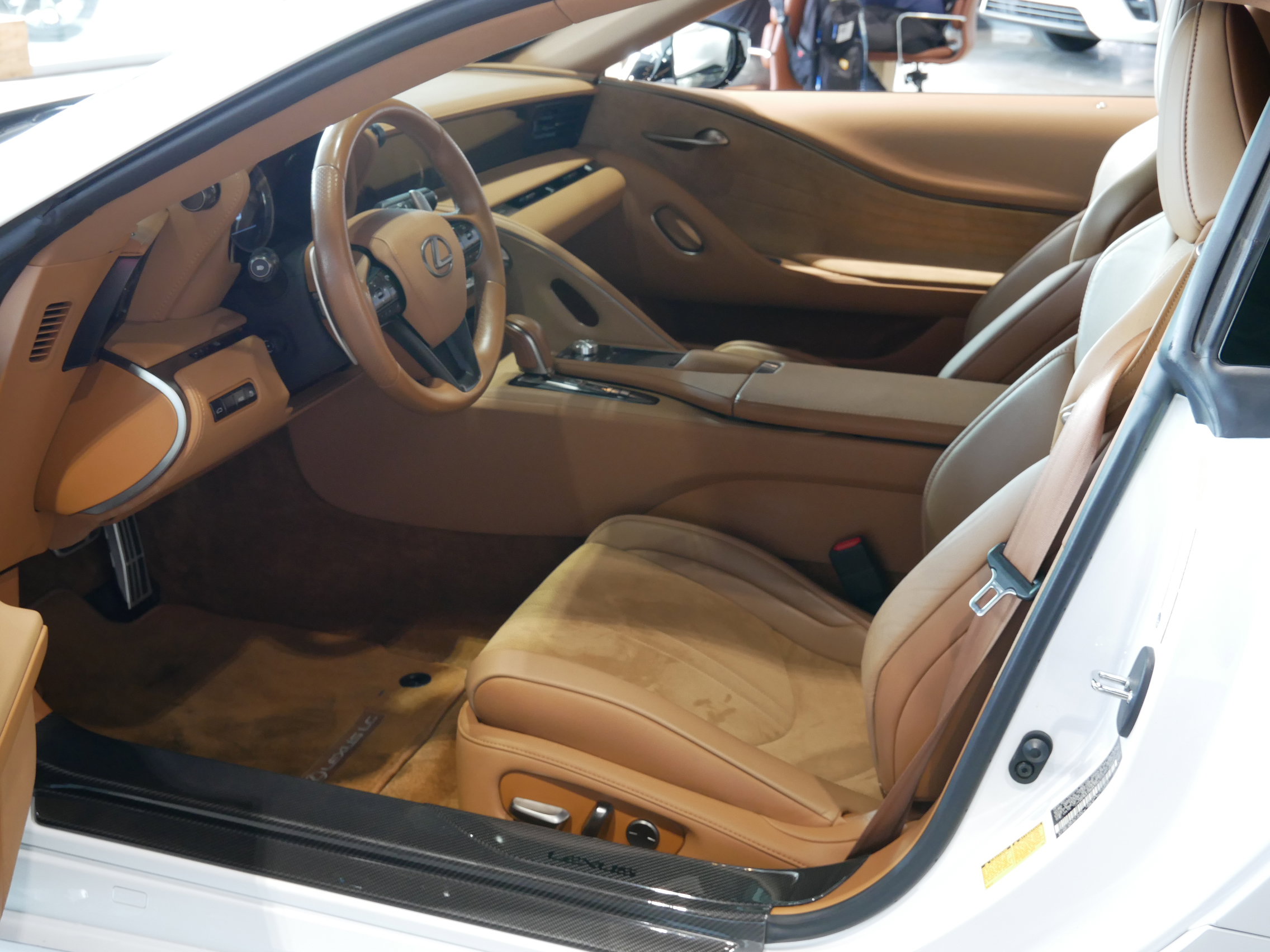 Certified 2021 Lexus LC 500 Coupe w/ Sport Package image 4