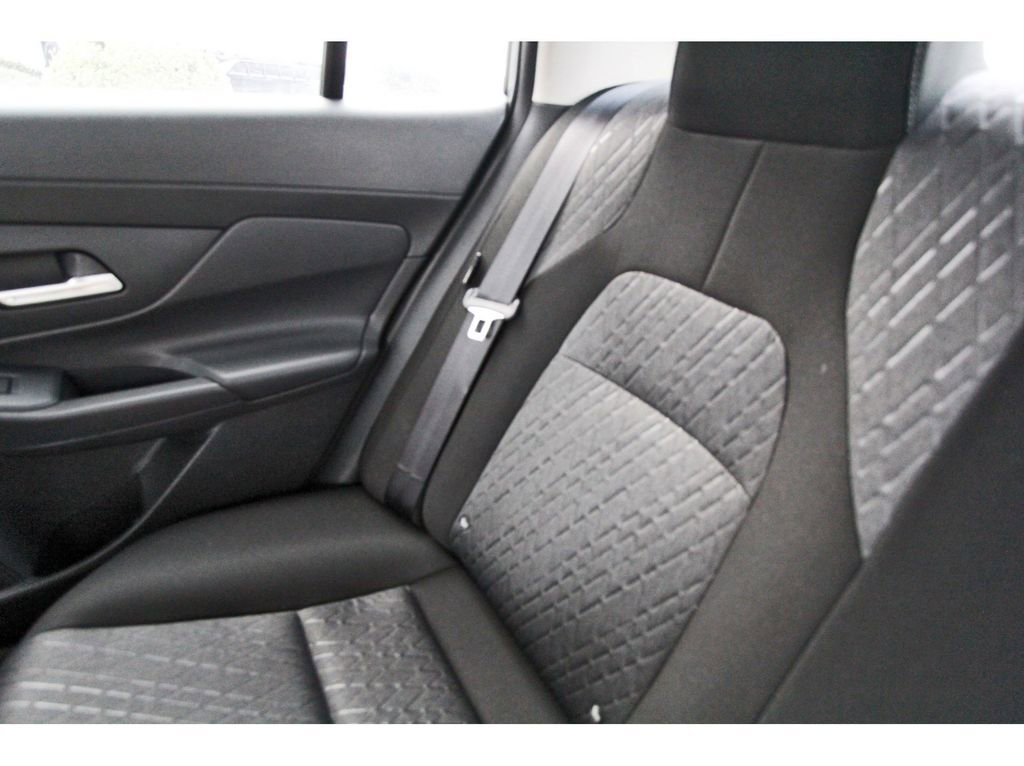 New 2026 Nissan Sentra SV w/ SV Convenience Package FWD image 11