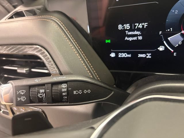 Used 2025 GMC Yukon AT4 AWD/4WD image 36