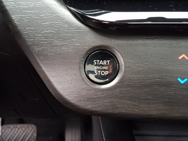 Certified 2025 Nissan Murano SL AWD/4WD image 27