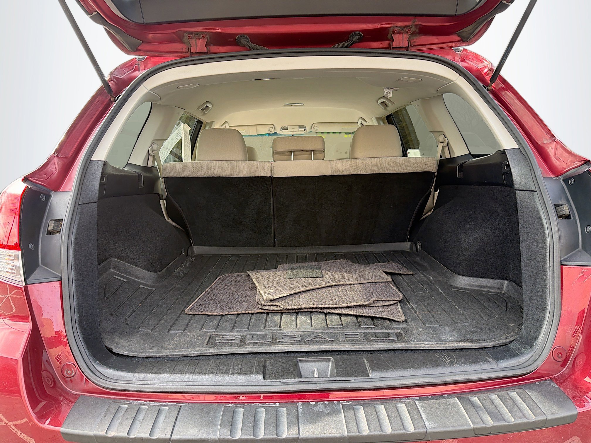Used 2014 Subaru Outback 2.5i Premium AWD/4WD image 16