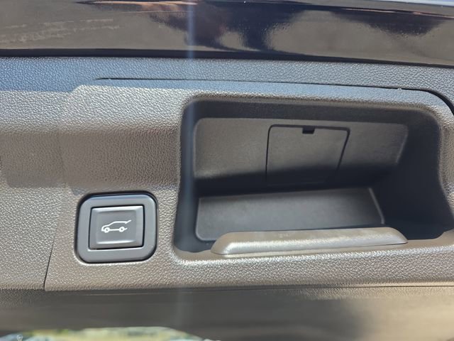 Used 2023 GMC Acadia Denali w/ Trailering Package image 14