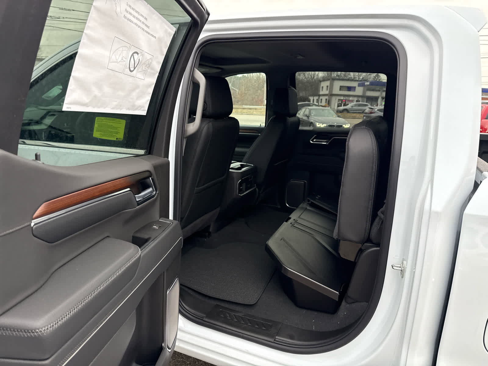 New 2026 GMC Sierra 1500 Denali w/ Denali Reserve Package image 12