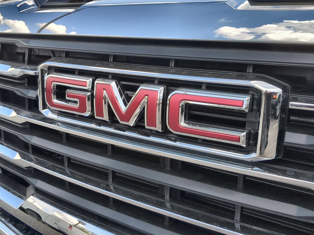 New 2026 GMC Sierra 2500 SLE w/ SLE Value Package; AWD/4WD image 30