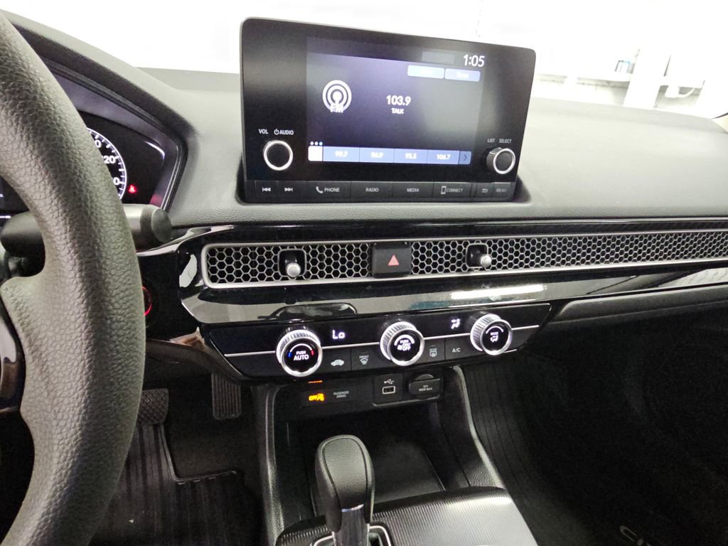 Used 2024 Honda Civic LX image 13