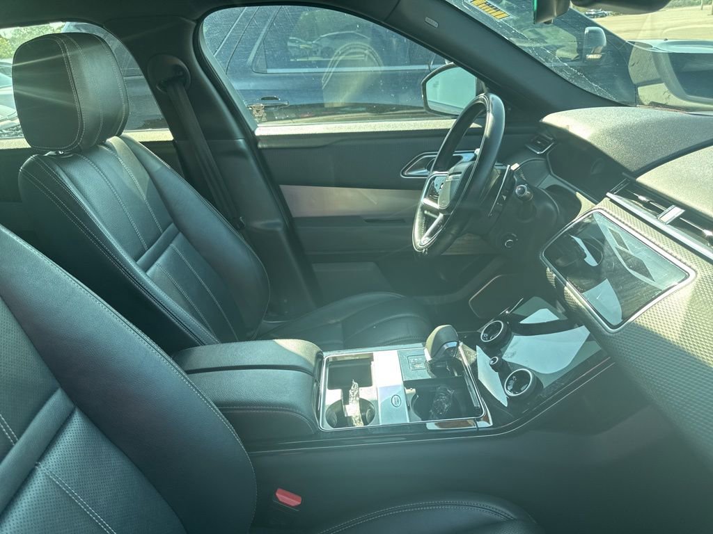 Used 2021 Land Rover Range Rover Velar R-Dynamic S image 10