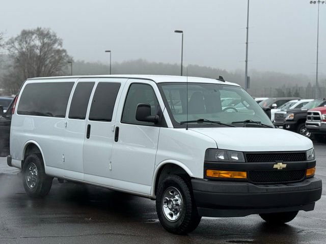 Used 2019 Chevrolet Express 3500 LS image 34