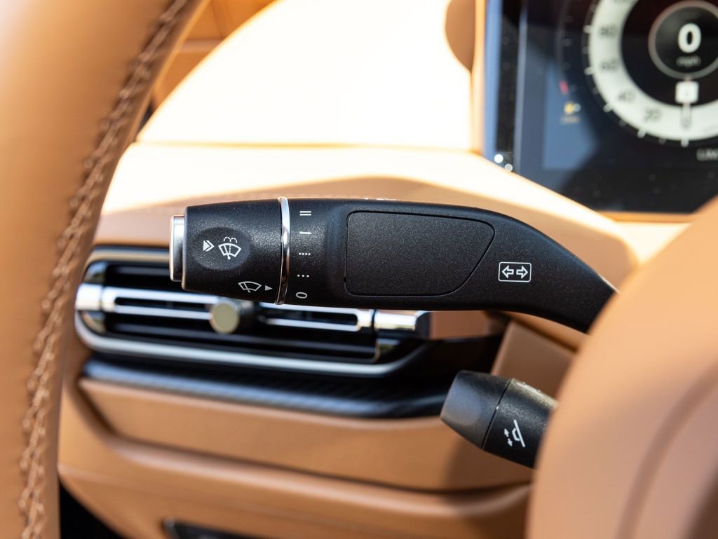 New 2026 Aston Martin DB12 Convertible image 35