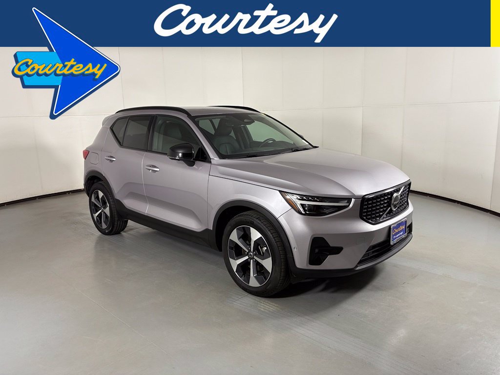 Used 2026 Volvo XC40 B5 Plus
