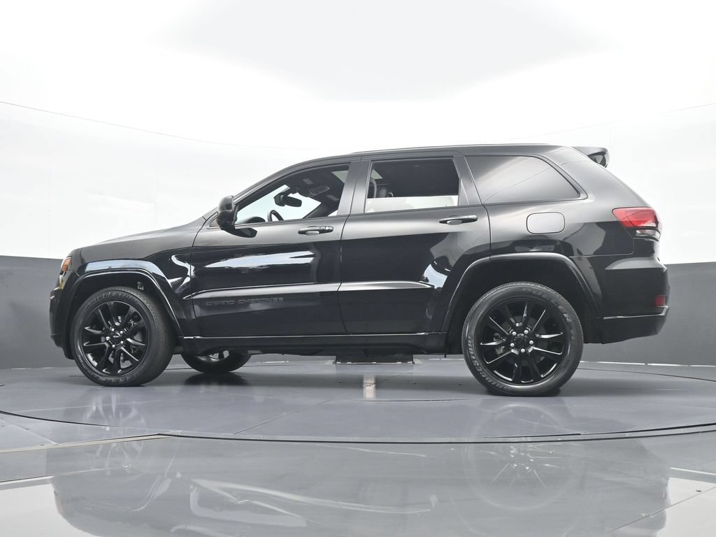 Used 2020 Jeep Grand Cherokee Altitude RWD image 58