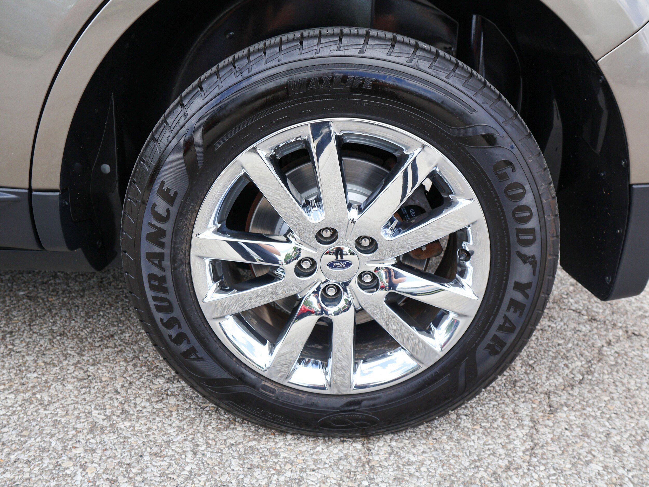 Used 2013 Ford Edge SEL AWD/4WD image 30