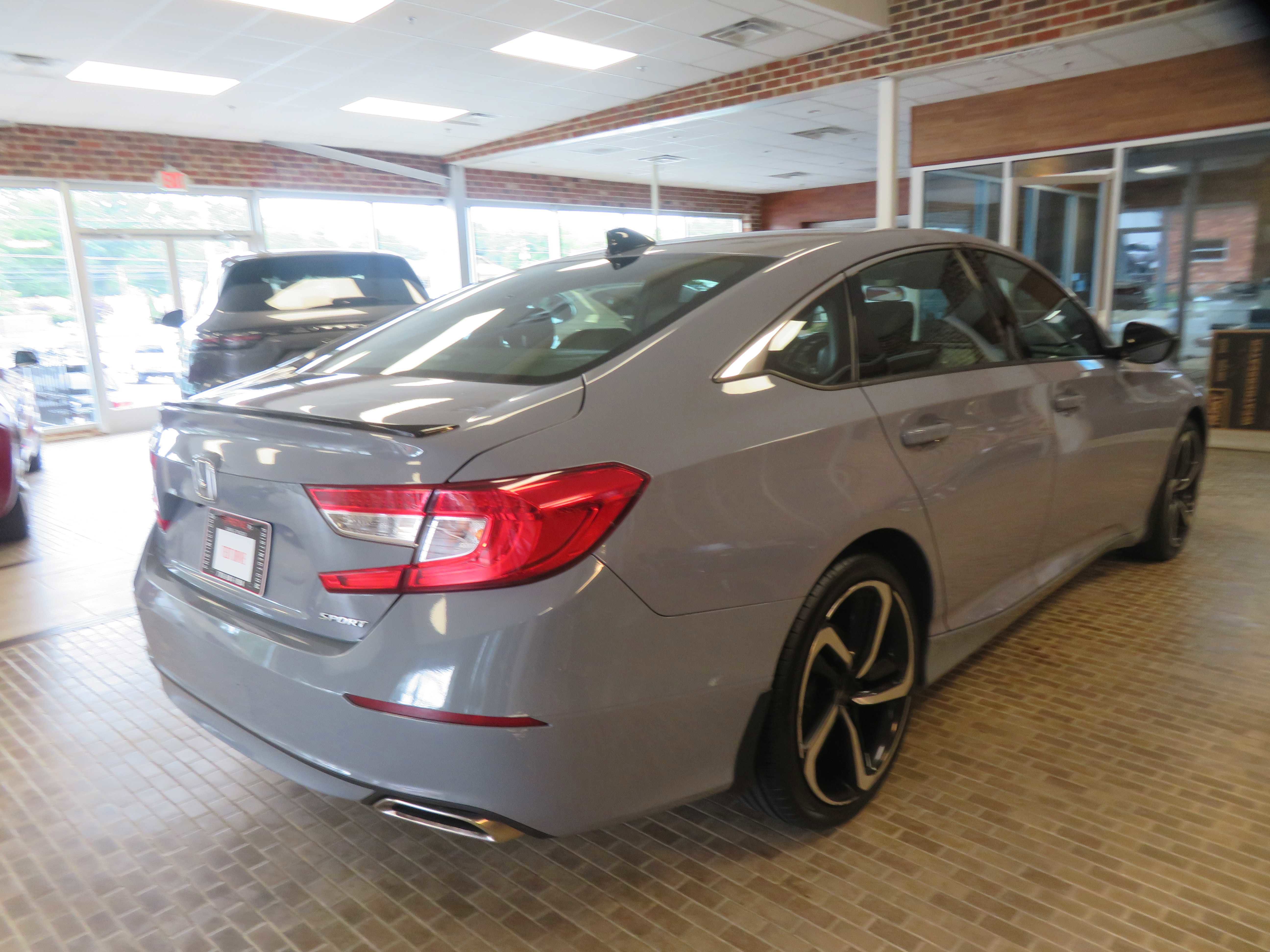 Used 2021 Honda Accord Sport image 58