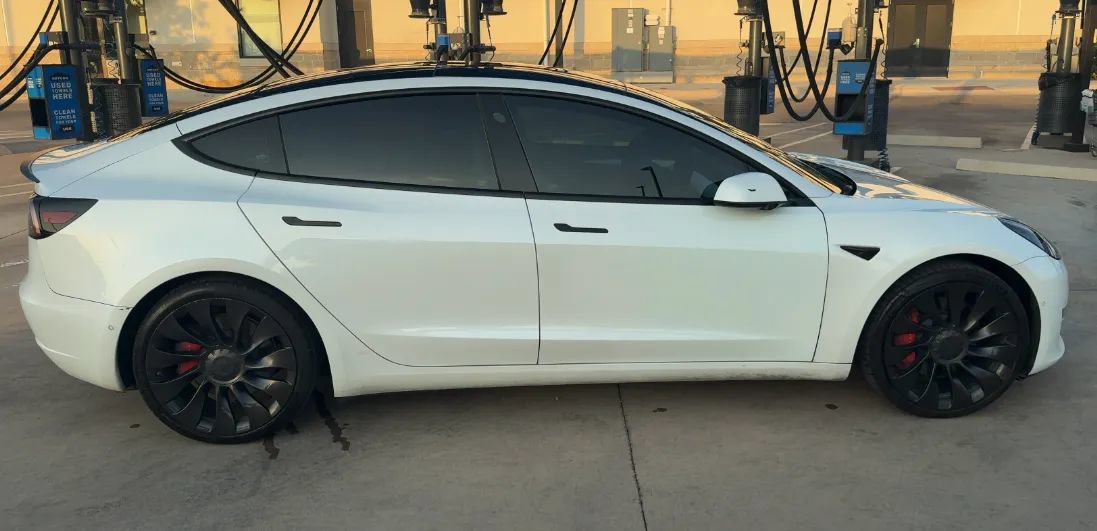 Used 2022 Tesla Model 3 Performance AWD/4WD image 5