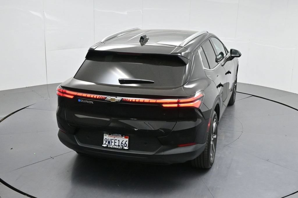 Used 2026 Chevrolet Equinox EV LT FWD image 69