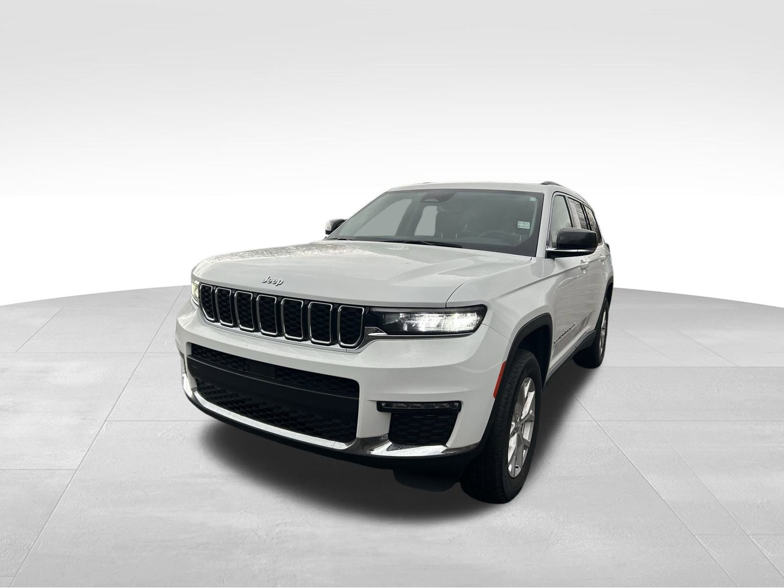 Certified 2023 Jeep Grand Cherokee L Limited image 35