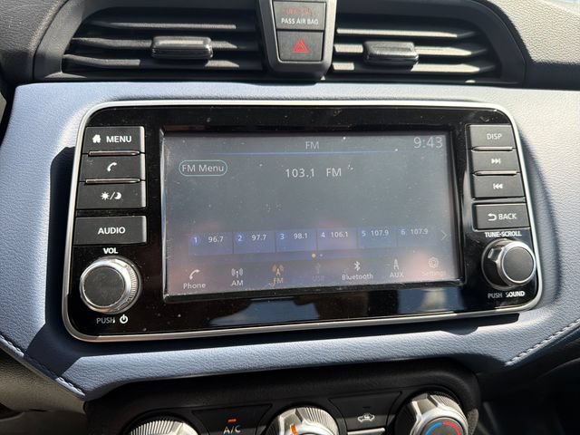 Used 2023 Nissan Versa SV FWD image 19