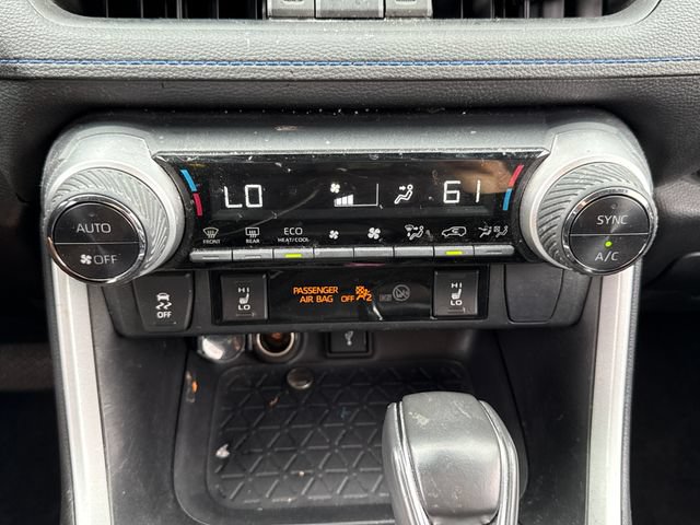 Used 2022 Toyota RAV4 XSE w/ XSE Grade Weather Package AWD/4WD image 27