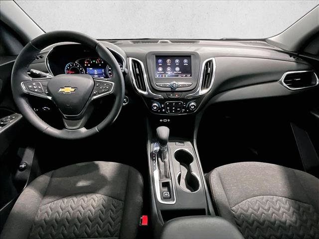 Used 2024 Chevrolet Equinox LT FWD image 16