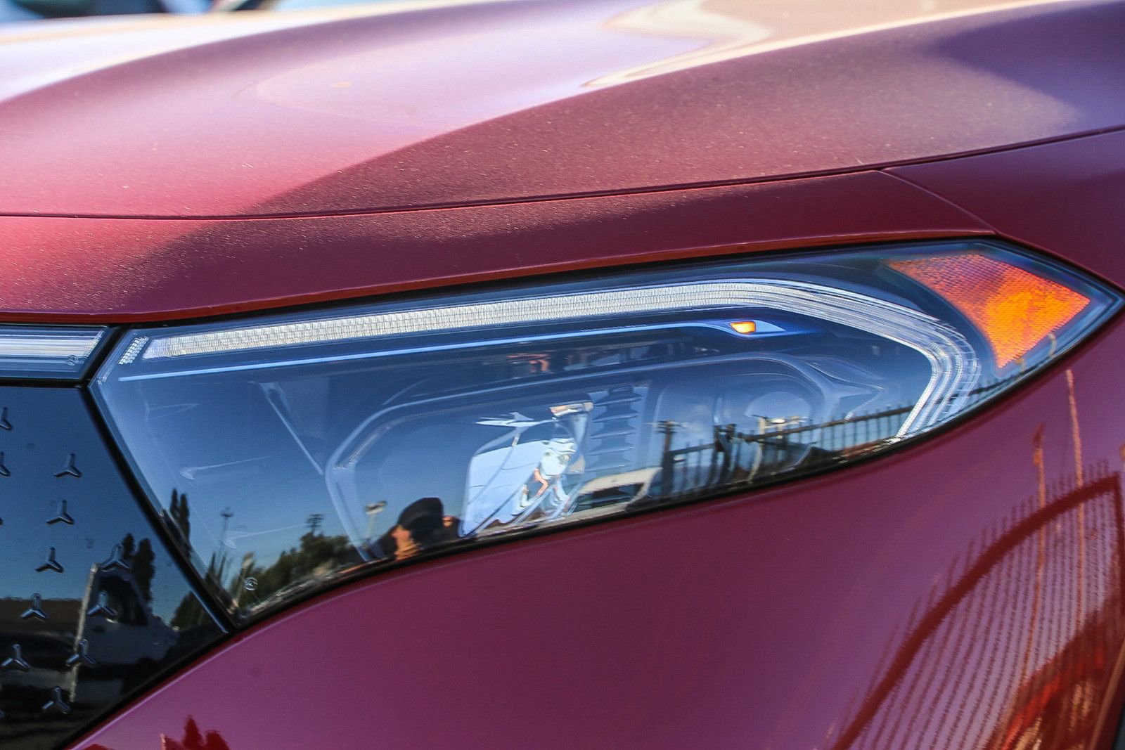 Used 2024 Mercedes-Benz EQB 300 4MATIC image 8