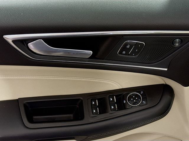 Used 2022 Ford Edge Titanium w/ Equipment Group 301A image 20