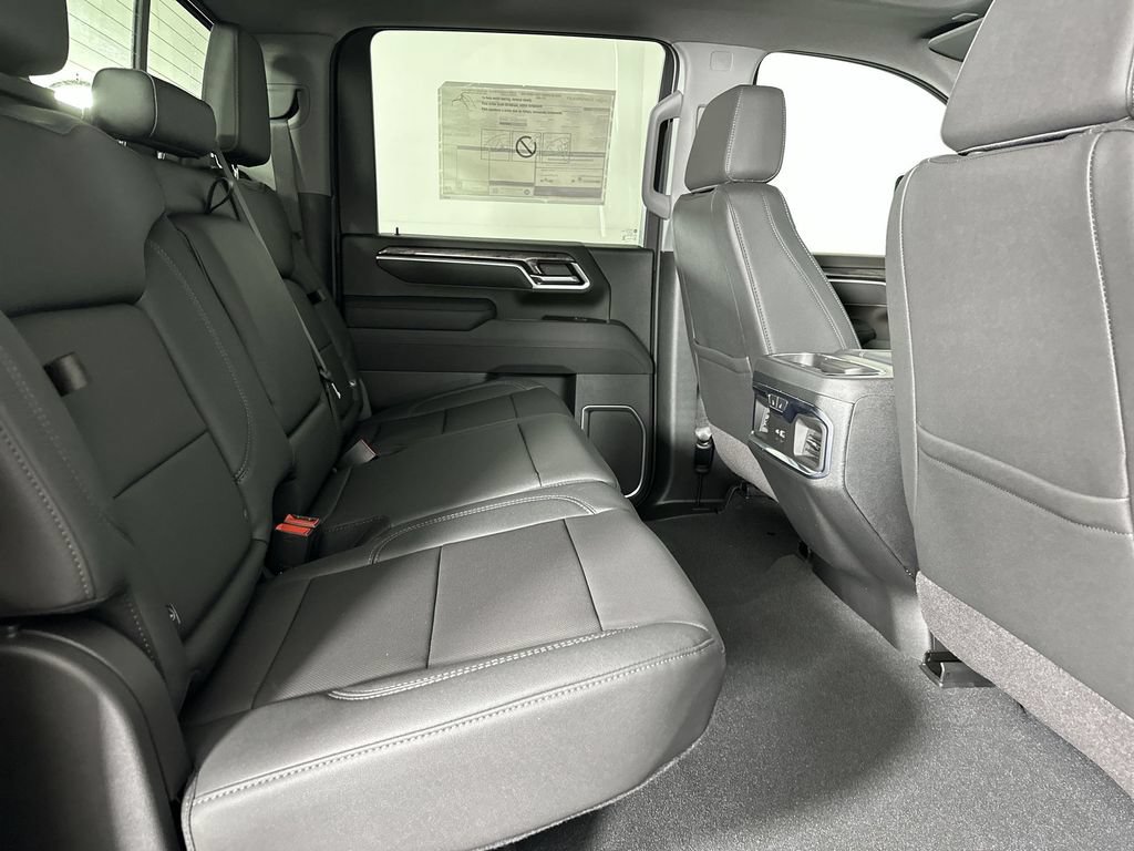 New 2026 Chevrolet Silverado 2500 LTZ w/ LTZ Convenience Package AWD/4WD image 28