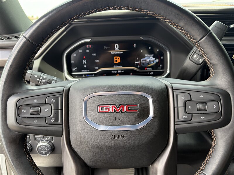 Used 2025 GMC Sierra 2500 AT4 AWD/4WD image 14