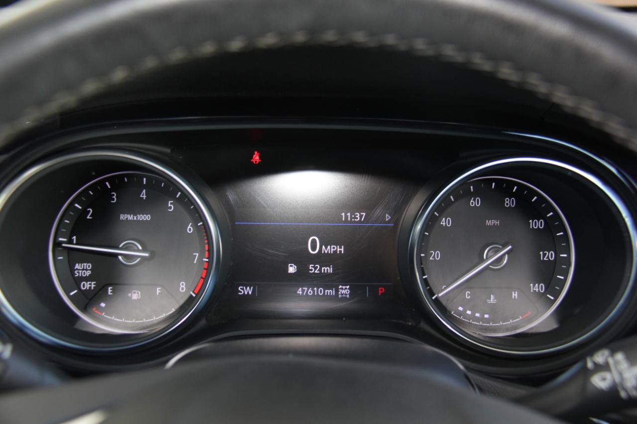 Used 2021 Buick Encore GX Essence w/ Advanced Technology Package image 13