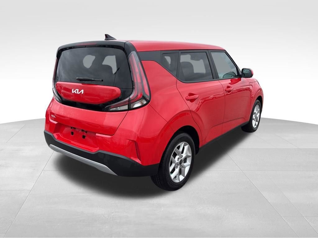Used 2023 Kia Soul LX w/ Option Group 015 image 7