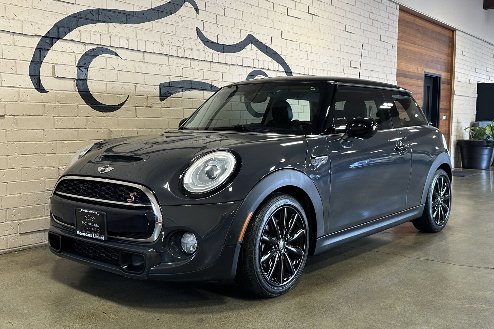 Used 2014 MINI Cooper S FWD image 12