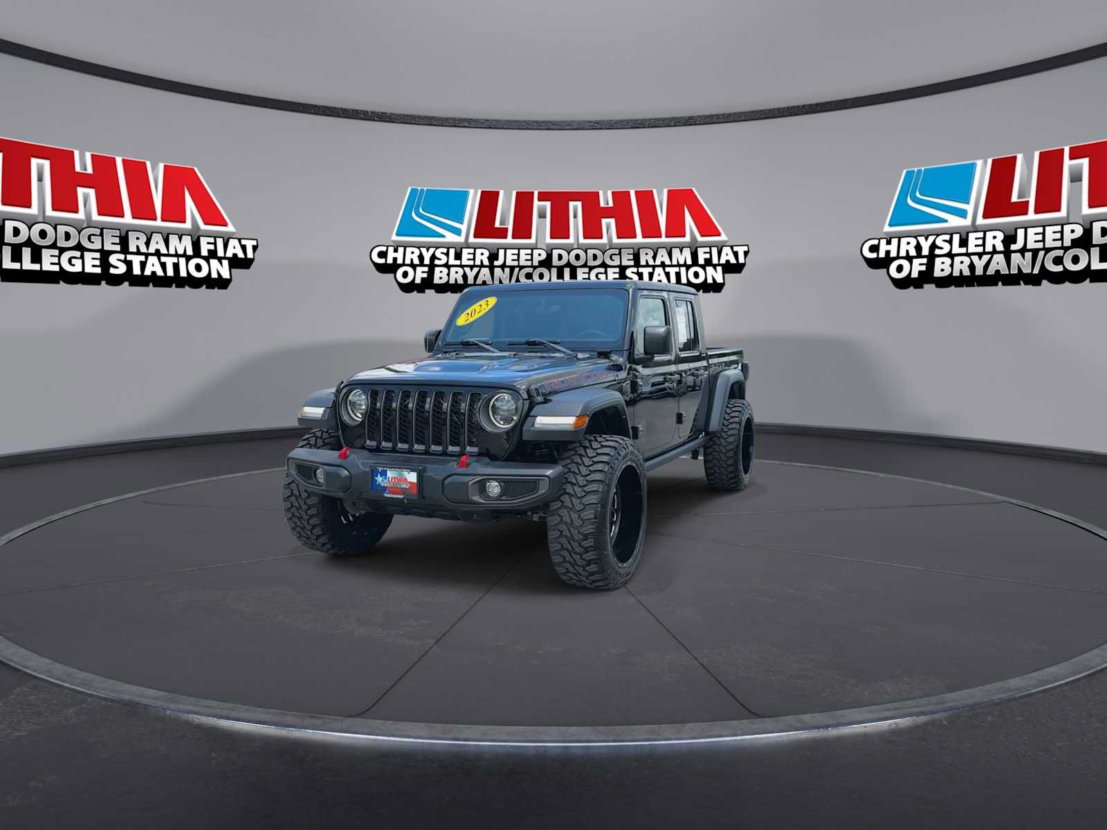 Used 2023 Jeep Gladiator Rubicon w/ LED Lighting Group AWD/4WD image 3