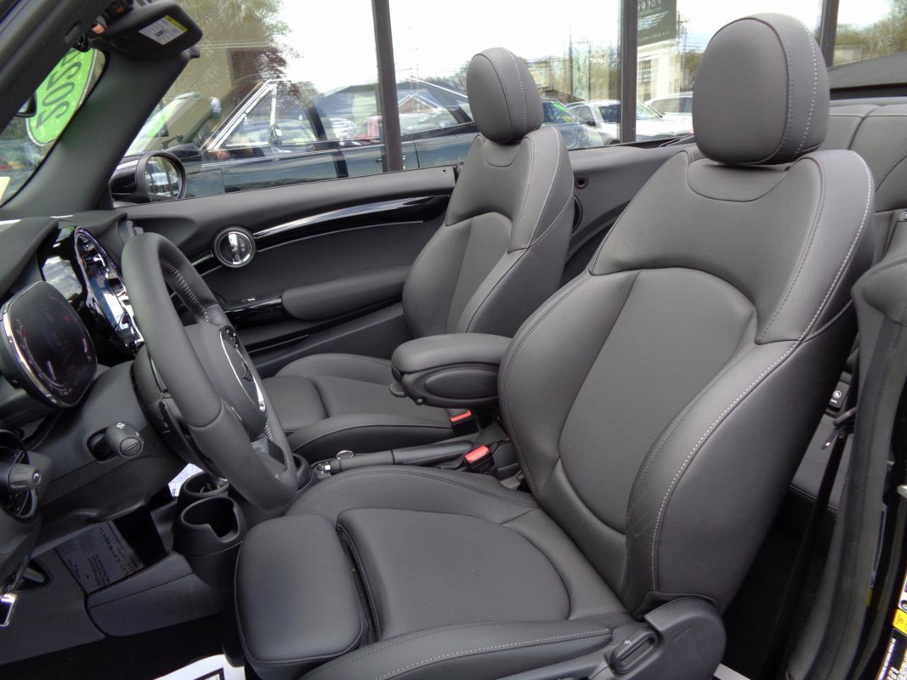 Used 2024 MINI Cooper S FWD image 12