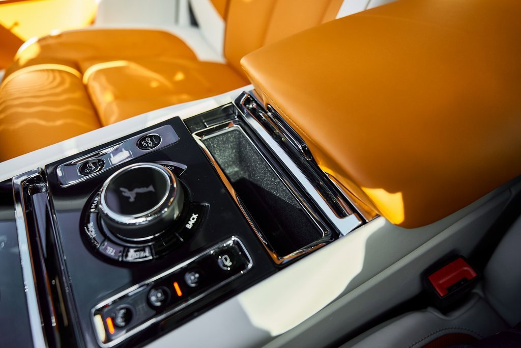 Used 2026 Rolls-Royce Cullinan image 68